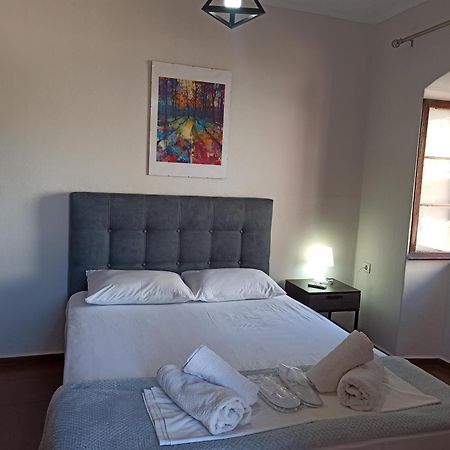 Poseidon Apartments Gaios Esterno foto