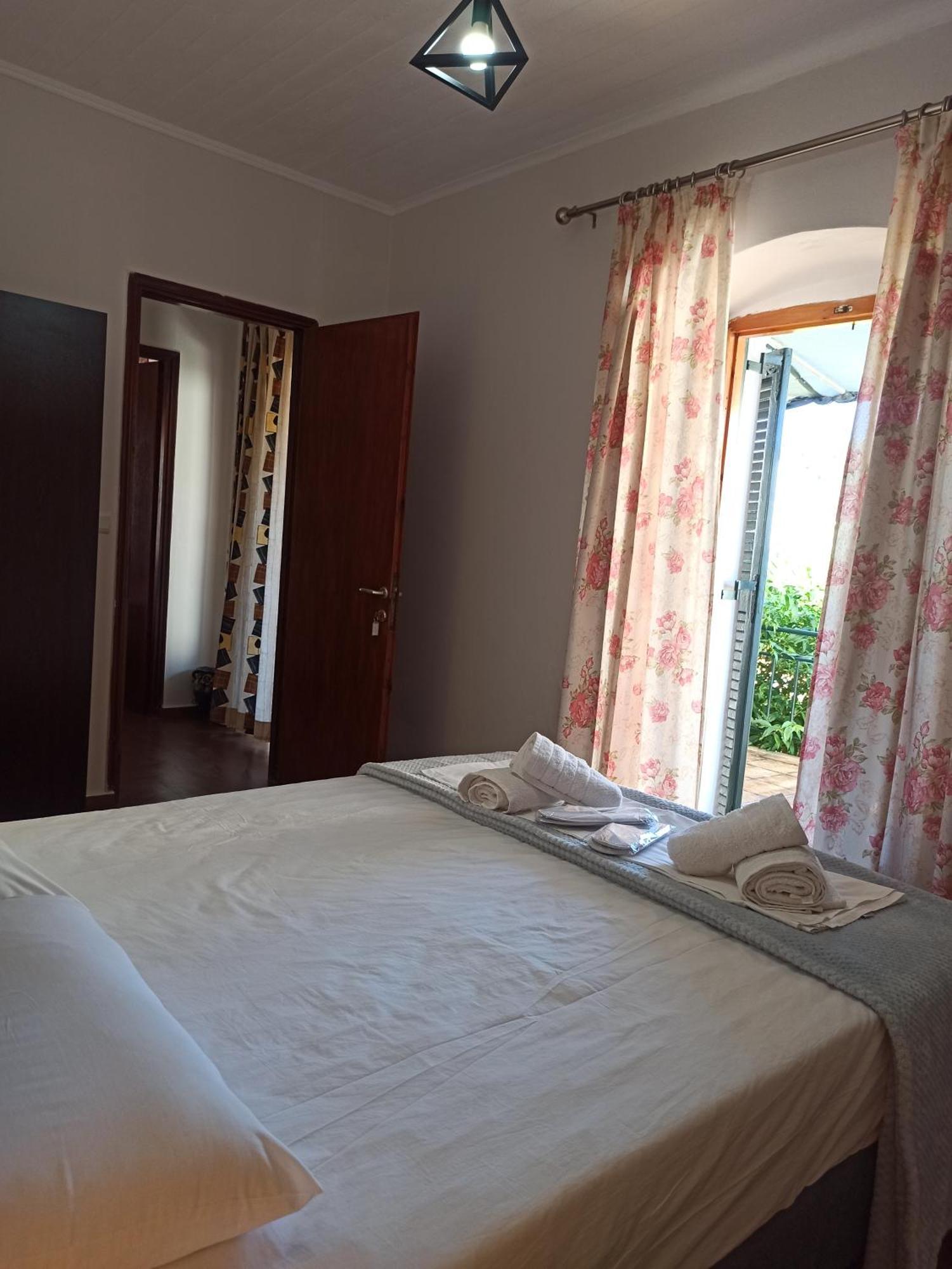 Poseidon Apartments Gaios Esterno foto